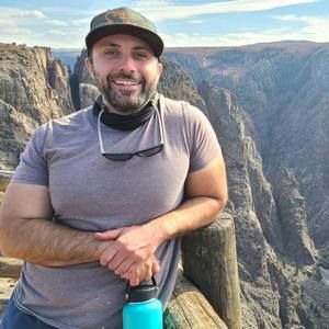 Meet your Posher, Jon